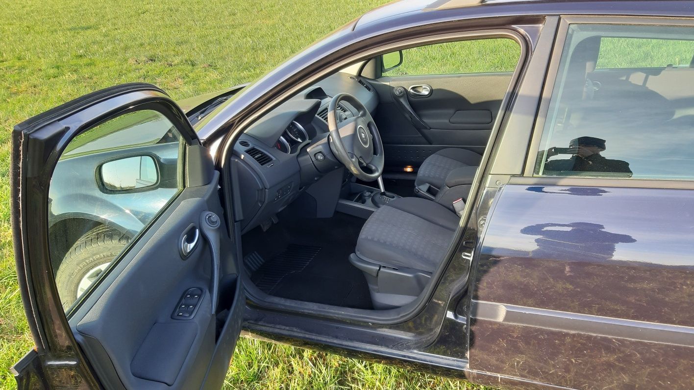 Renault Megane II 1.9 Automat - Uszkodzony