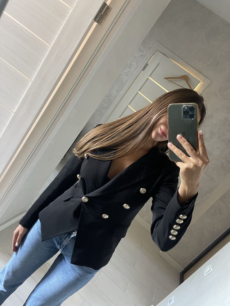 Чорний Піджак Balmain XS/ S