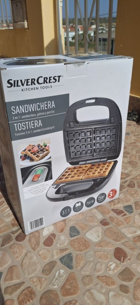 Tostadeira 3 em 1 (NOVA)