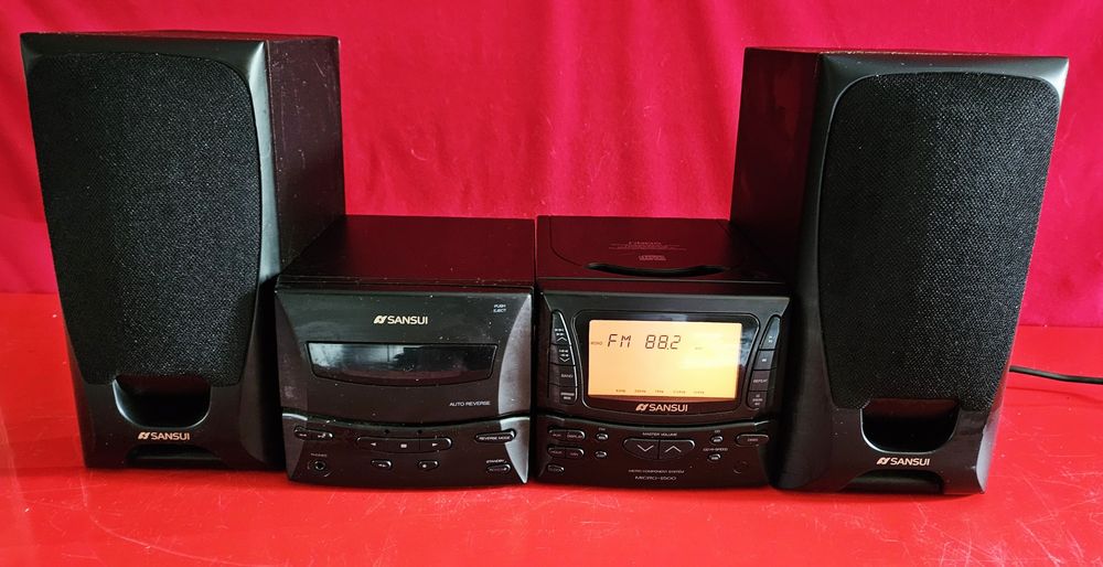 Japońska wieża z kolumnami Sansui