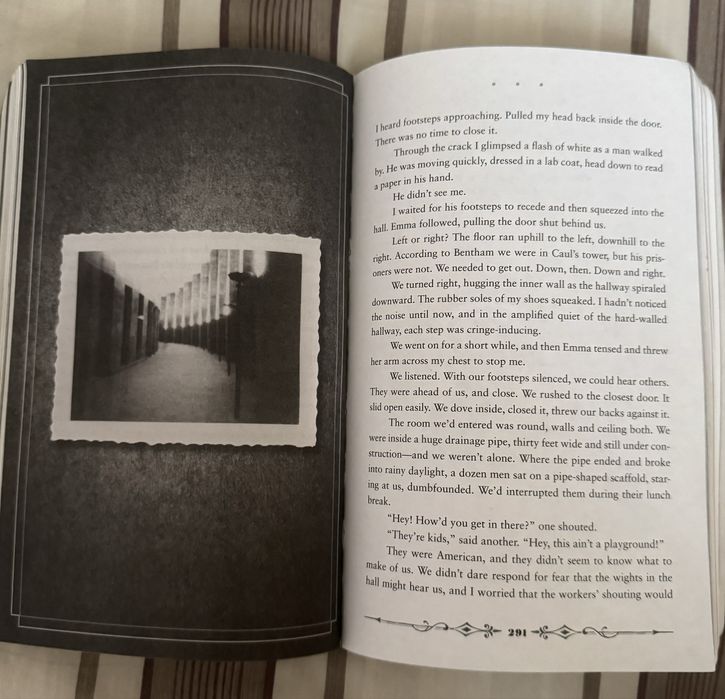 Library of souls книга міс сапсан
