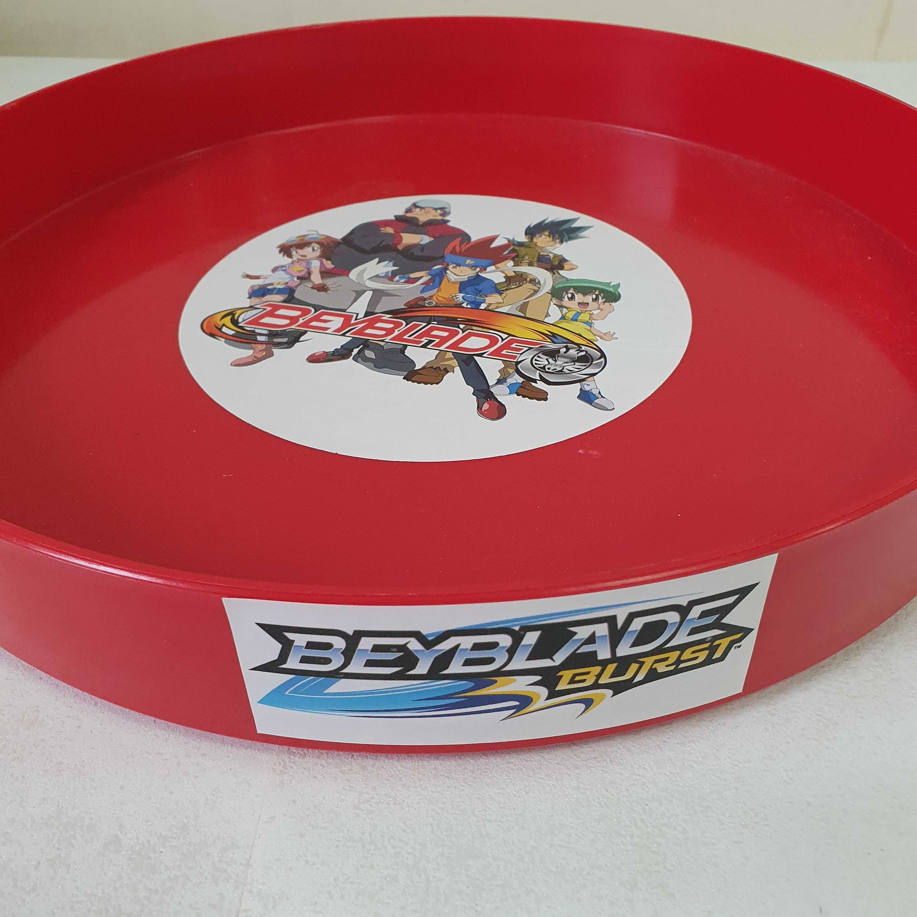 Бейблейд арена Beyblade Burst червона