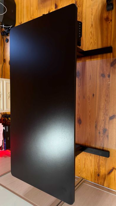 Стіл з електро-регулюванням висоти RZTK eDesk USB Black 1200 х 600 мм