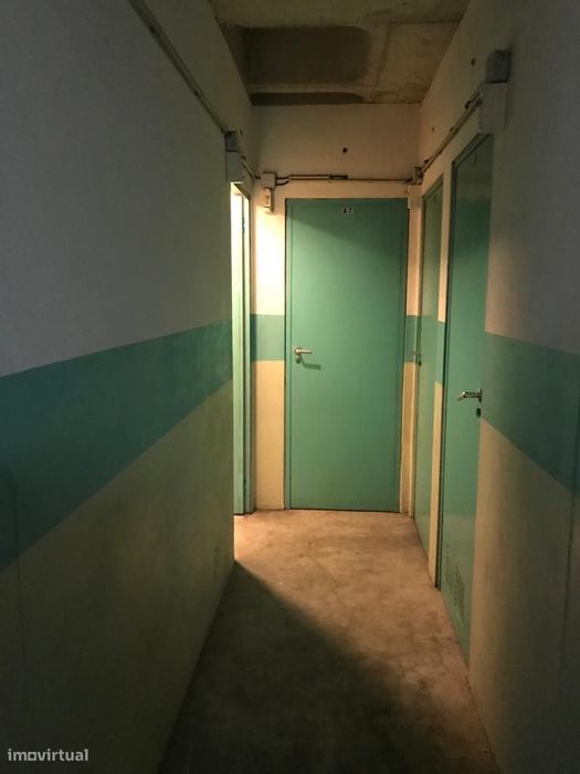 Arrumos Fechados - Matosinhos Sul - Portas do Mar II com 7m2