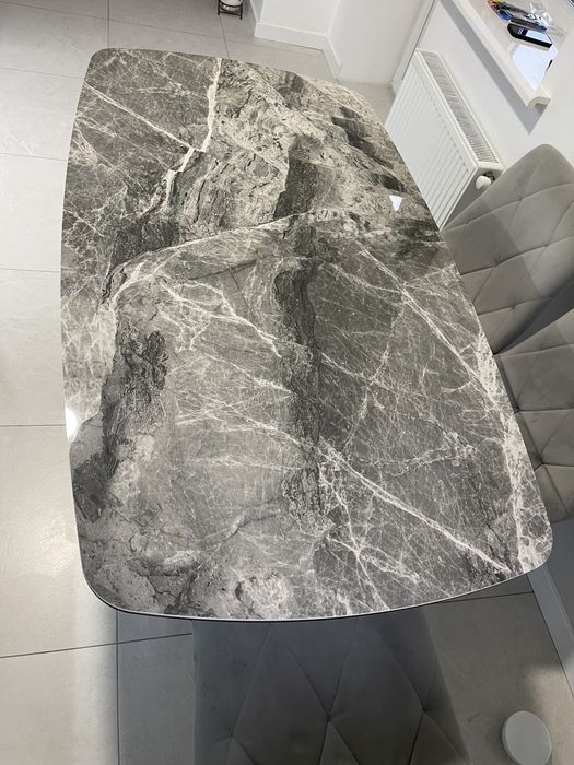 Стіл . Стіл кухонний