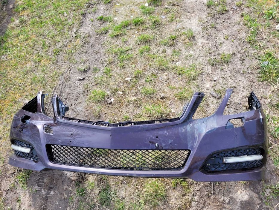 Mercedes w212 zderzak przód przedni kolor 497