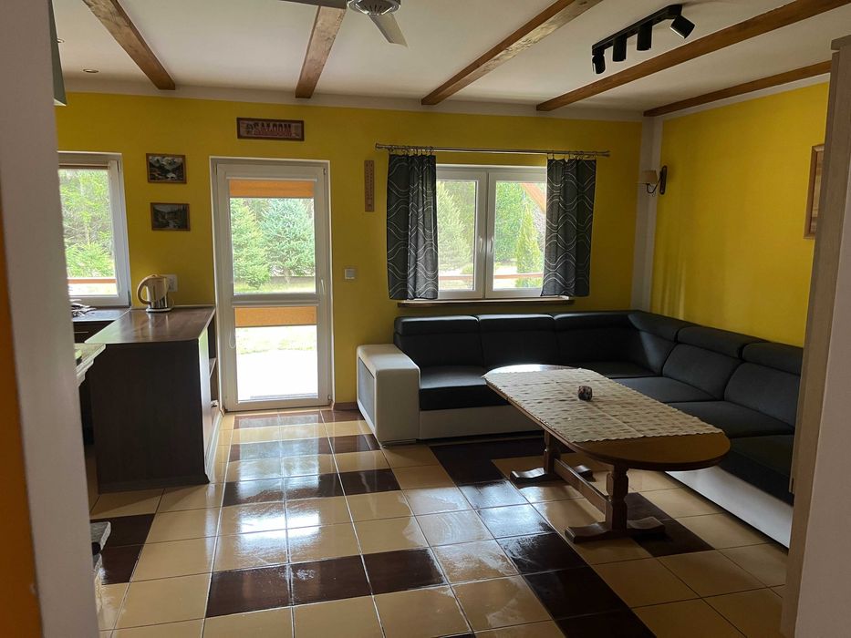 MAZURY Duży Domek, cztery sypialnie, 100m do jeziora, jacuzzi