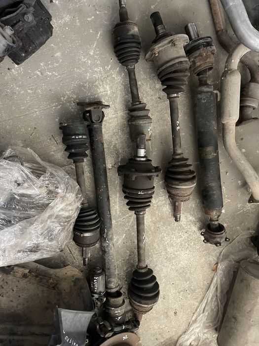 Піввісь Mitsubishi Pajero Wagon 3 мітсубісі паджеро вагон 3 3.2