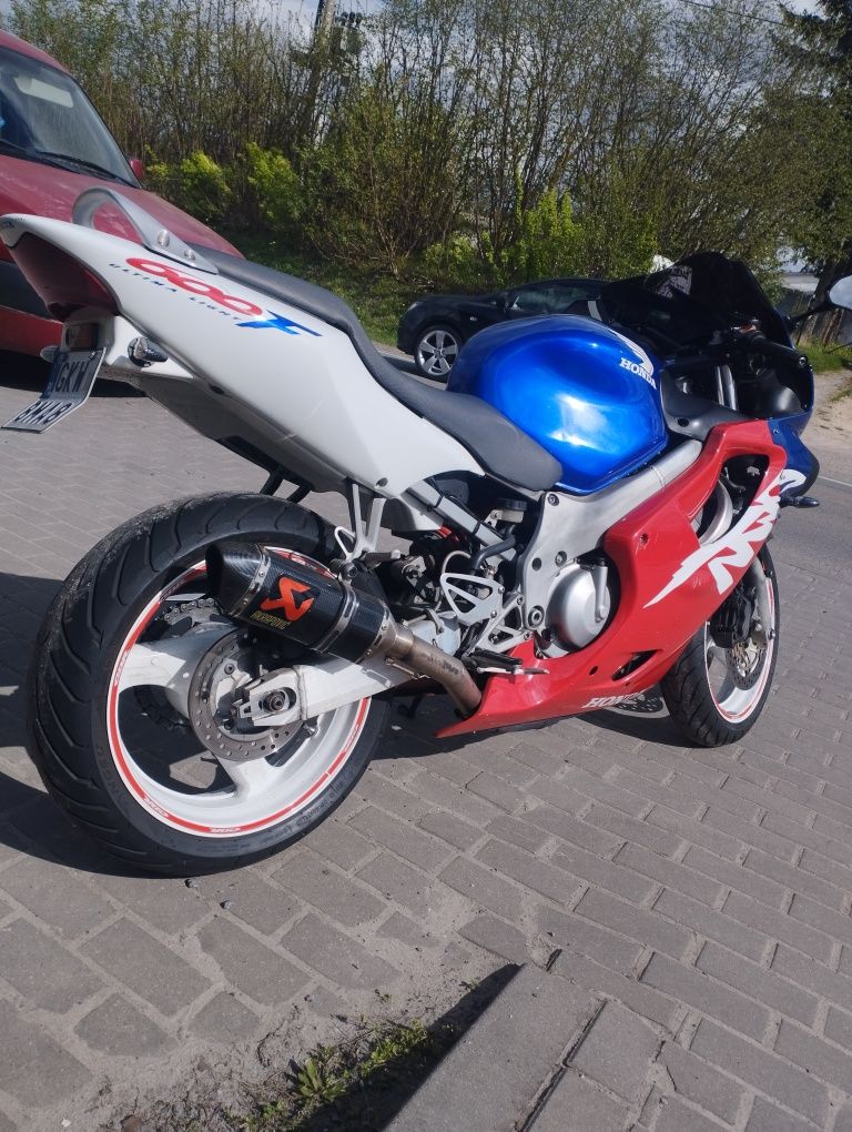 Honda CBR 600 F4