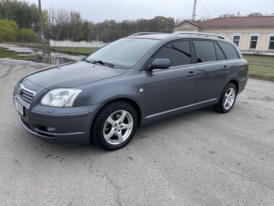 Toyota Avensis тойота авенсис