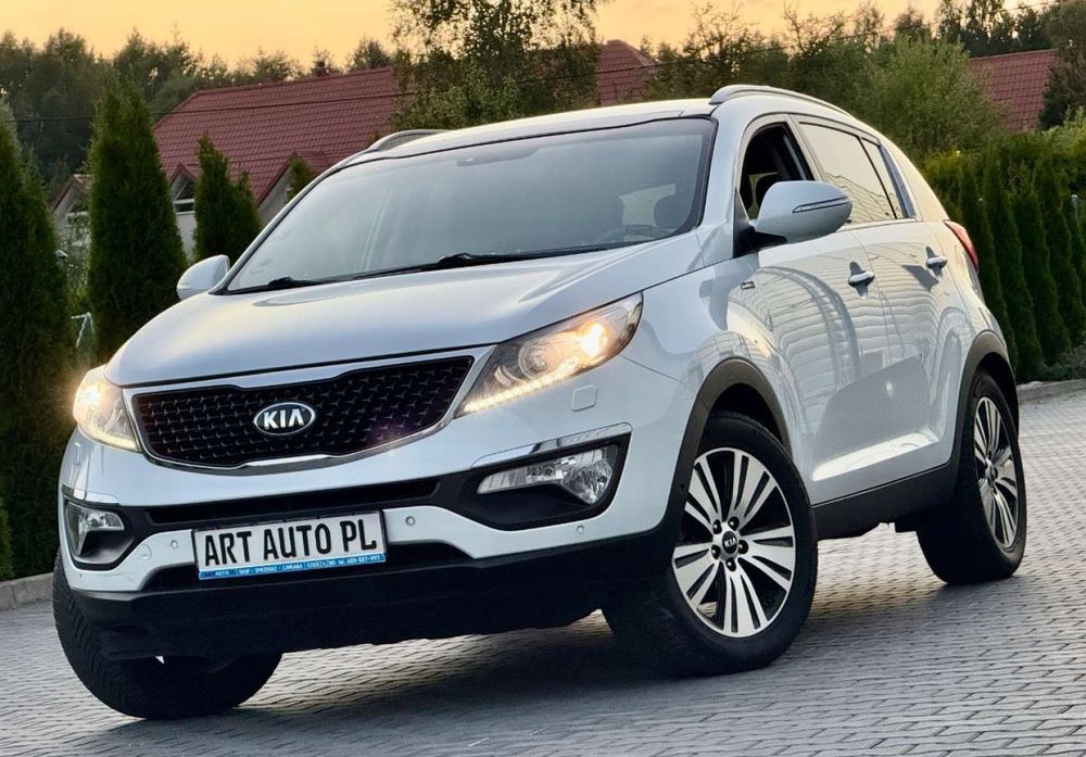 Kia Sportage 2.0 Benzyna GAZ Platinium Automat Ledy Panorama Navi GWARANCJA