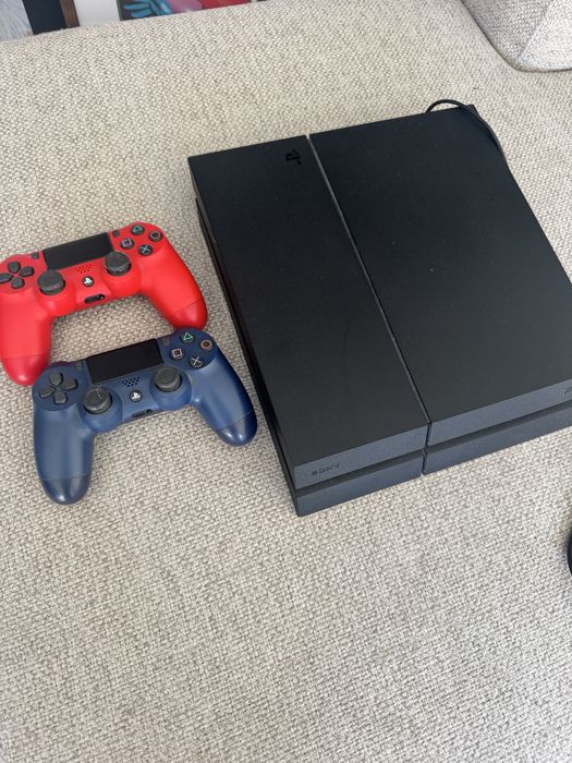 PS4 + 2 comandos