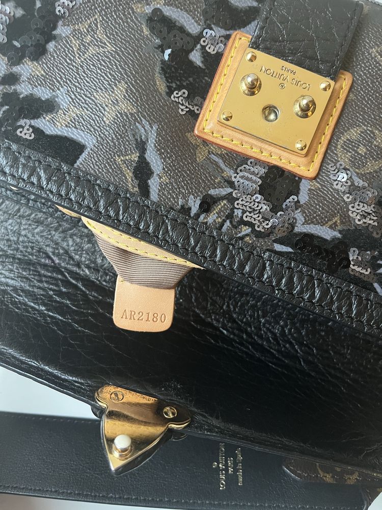 Сумка Louis Vuitton с ремнем оригинал лимитка