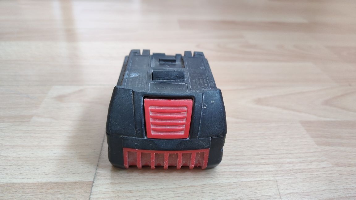 Akumulator Bosch 18v 4Ah