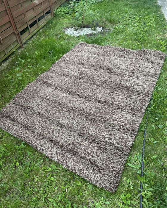 Dywan brazowy puchaty