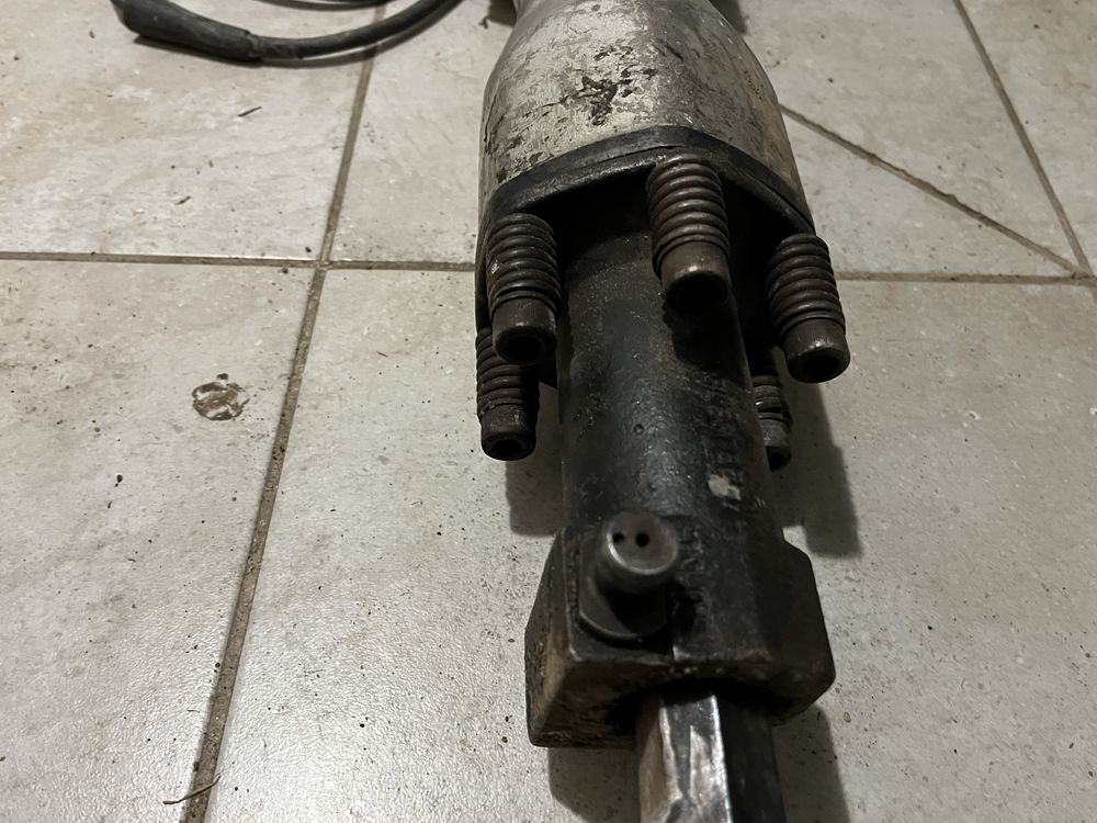 Graphite 58g867 młot
