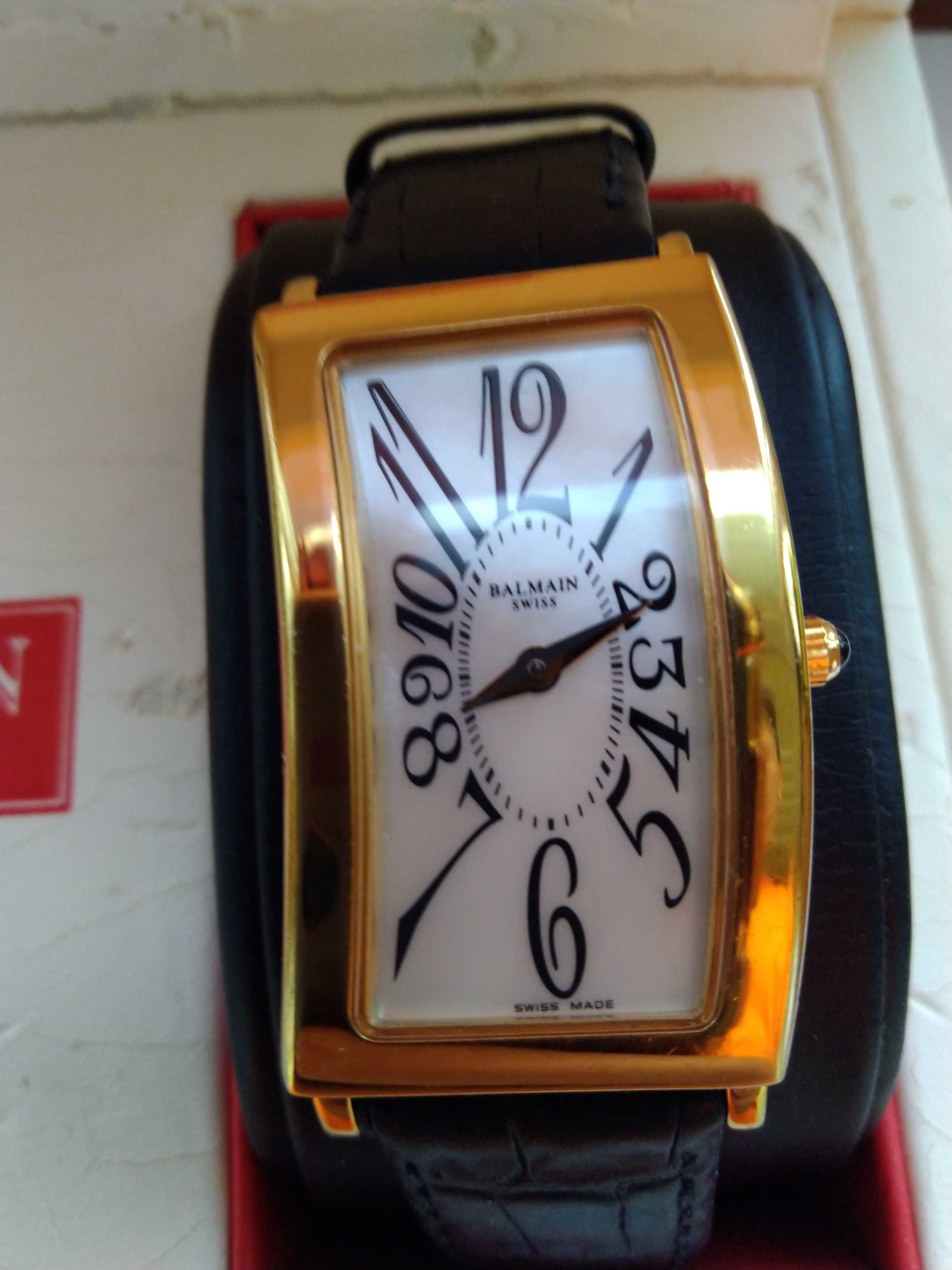 Жіночий класичний наручний годинник BALMAIN