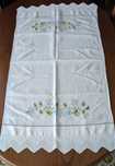 Centro de mesa linho antigo bordaddo e renda 124cmX65cm