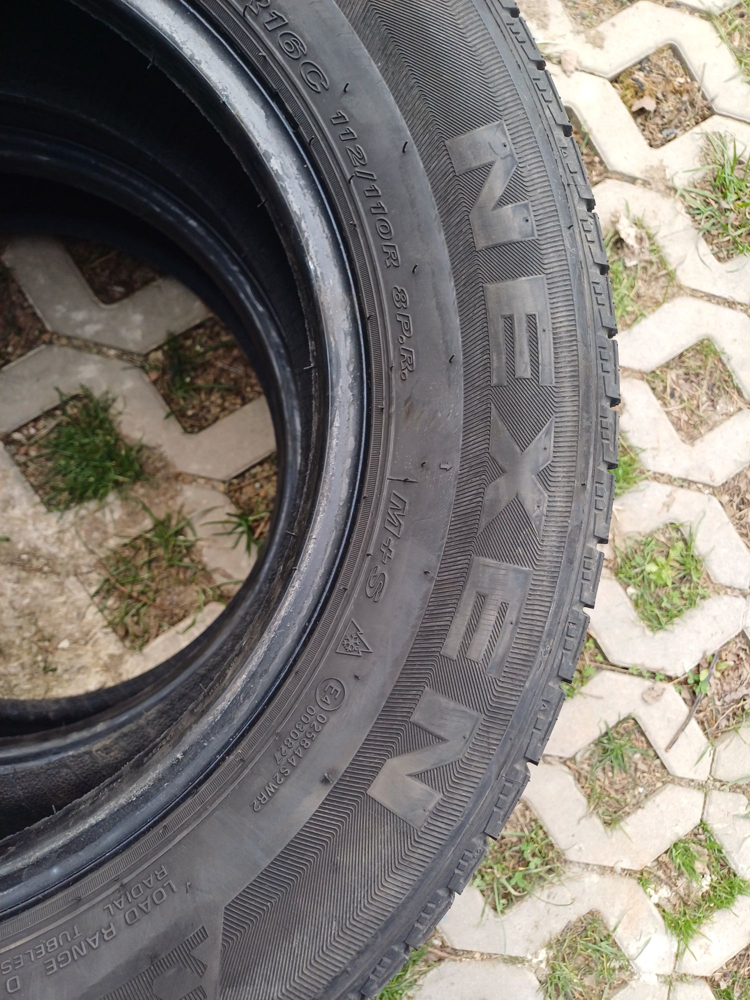 2 opony zimowe 225/65r16c NEXEN 2023r 6mm