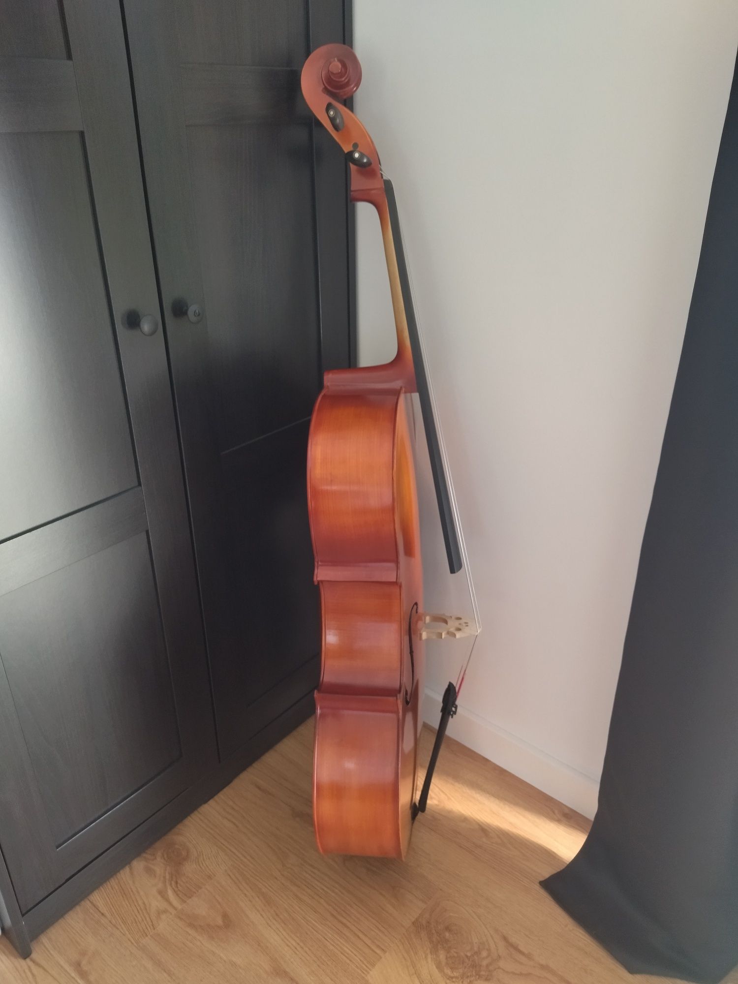 Wiolonczela 4/4 M-tunes No.140