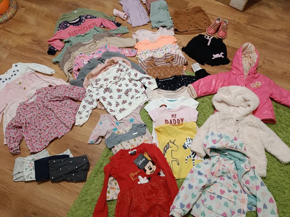 Zestaw paka ubrań 12-18 m dla dziewczynki