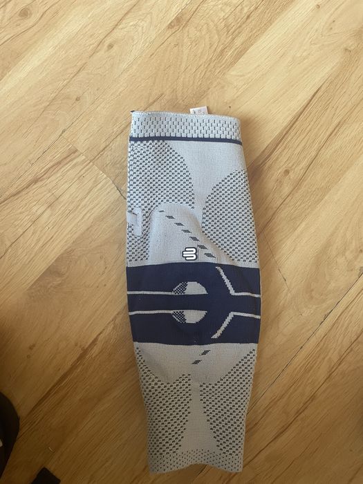 Ortopedyczny stabilizator kolana GenuTrainP3
