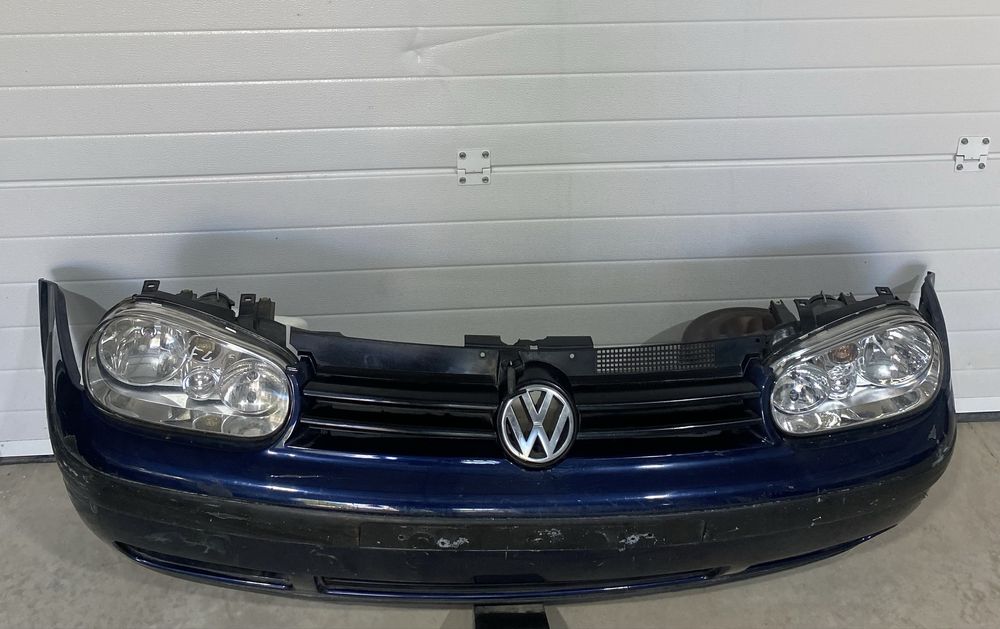 VW Golf 4 1.9 TDi Frente Completa