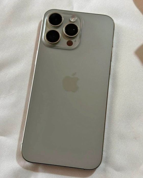 iPhone 15 pro max 512GB