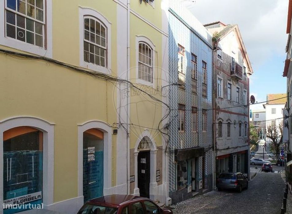 Moradia T6 para venda