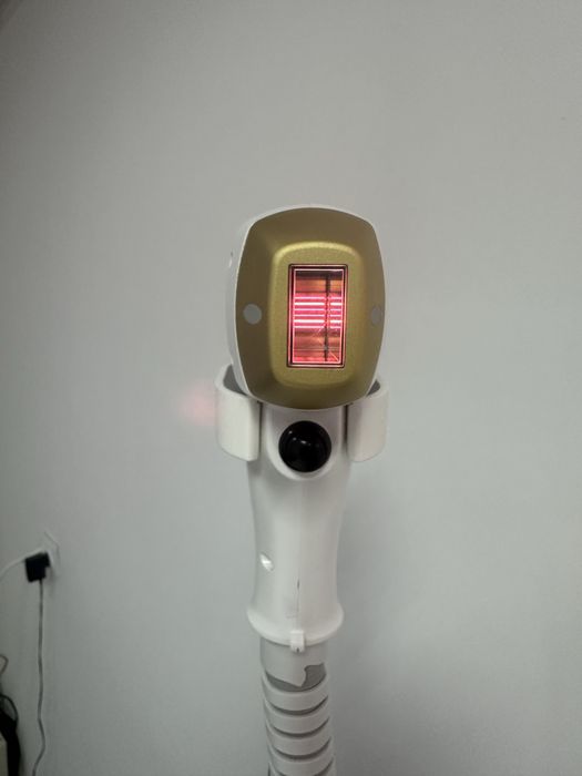 Продам аппарат для лазерной эпиляции Fenix