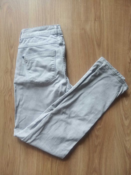 Szare popielate spodnie jeansowe 38/32 ONLY dżinsy