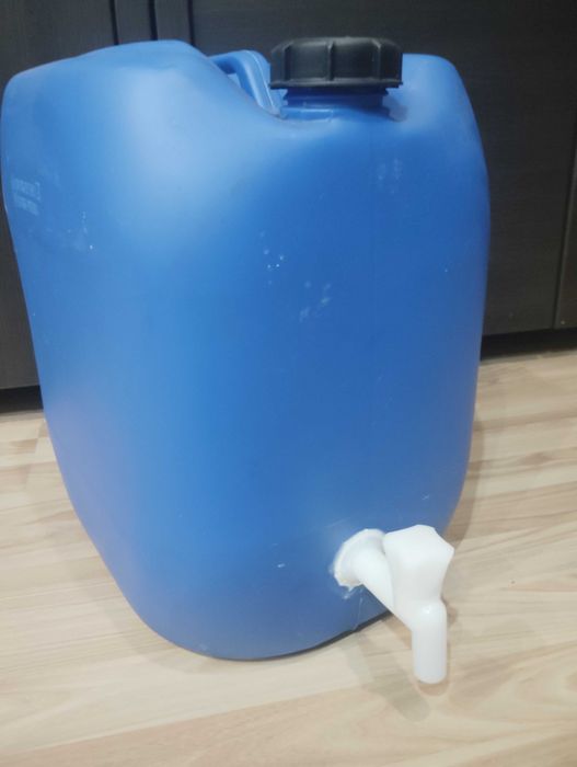 Bańka beczka z kranikiem