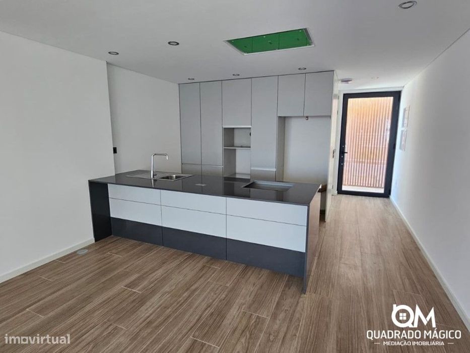 T2 Novo para arrendamento em Lourosa