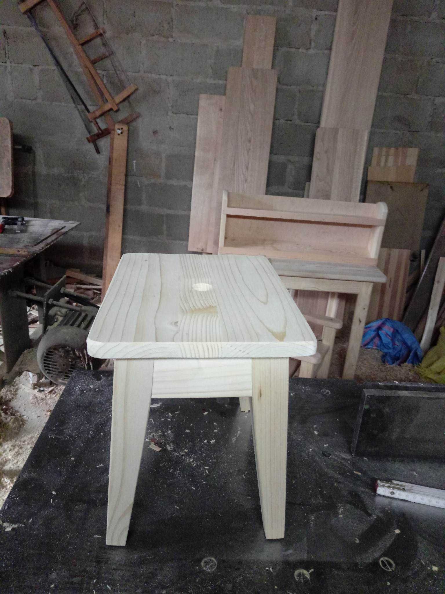 stołek, taboret drewniany