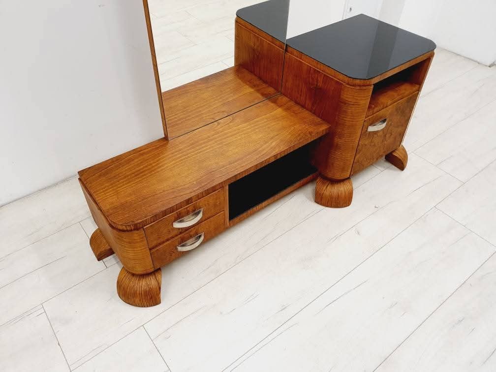 Toaletka Art Deco Jindrich Halabala