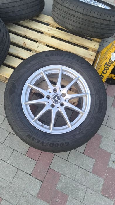 Felgi Mercedes alufelgi 17" opony Goodyear