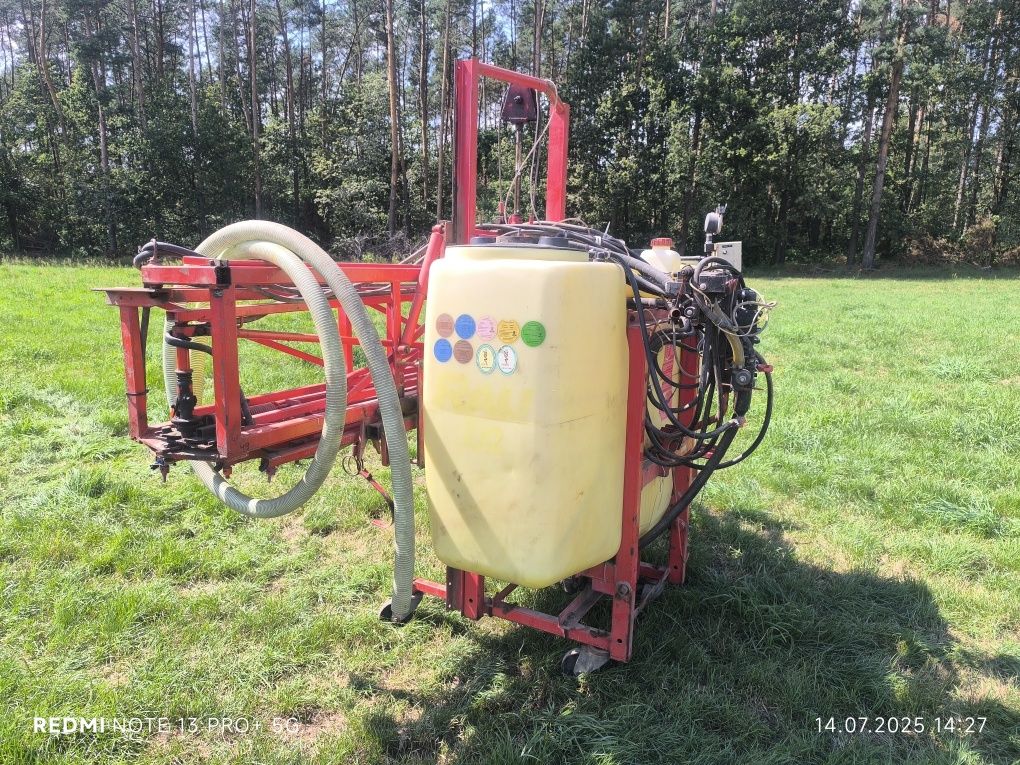 RAU D2 1000l opryskiwacz 15 metrów