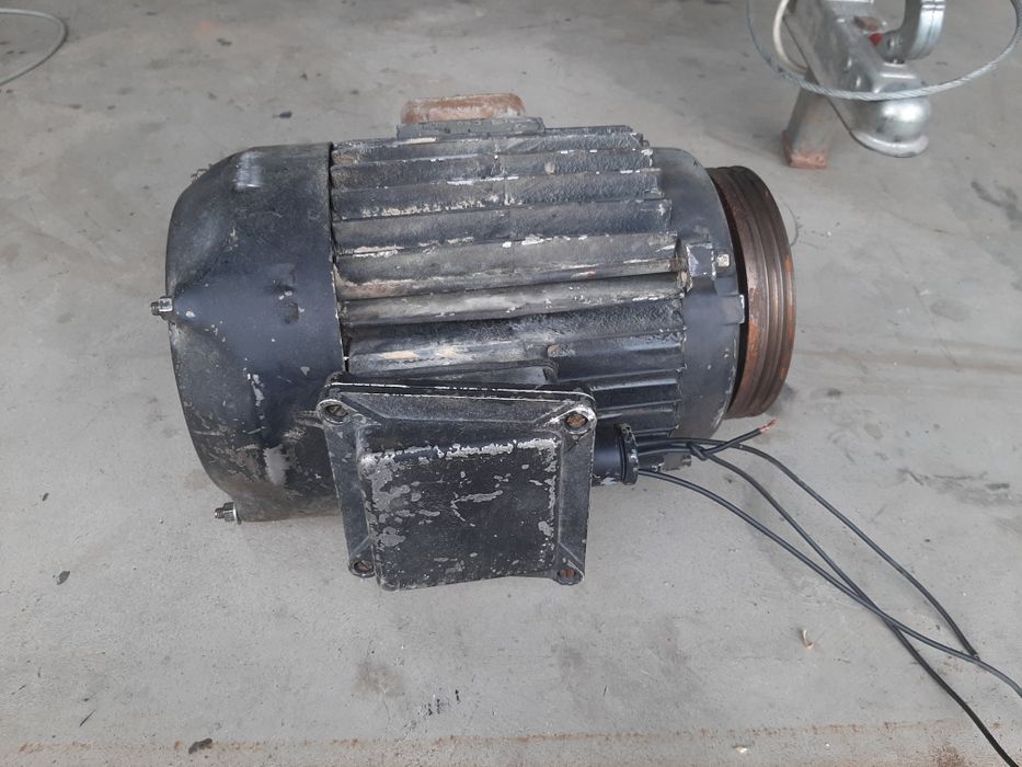 Silnik elektryczny 5.5 kw  2900 obrotow