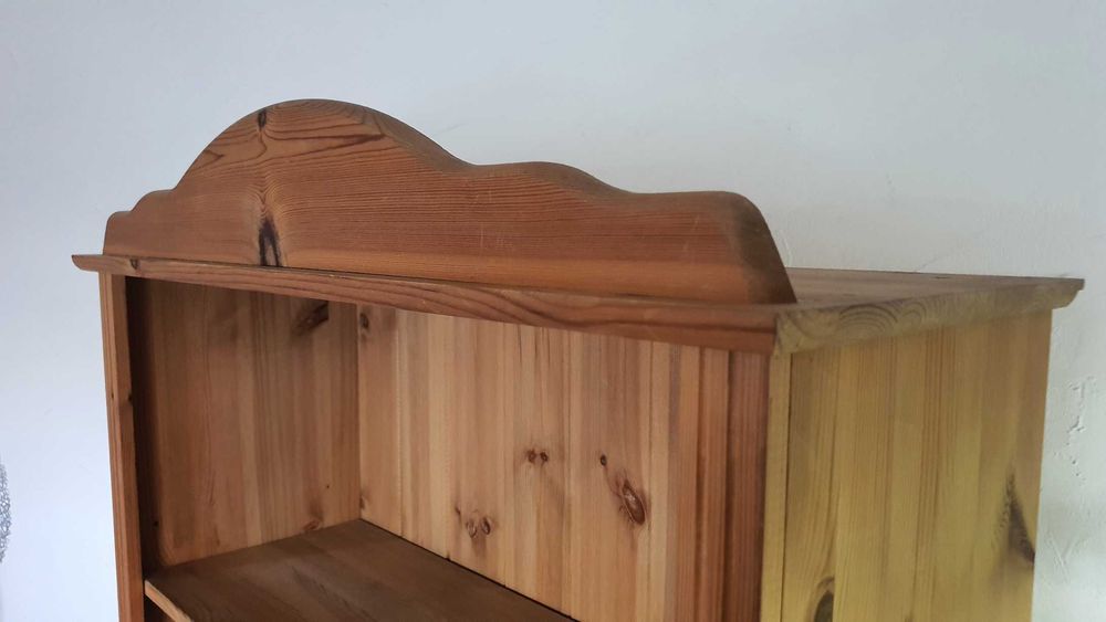 Biblioteczka regał z litego drewna drewniany JYSK