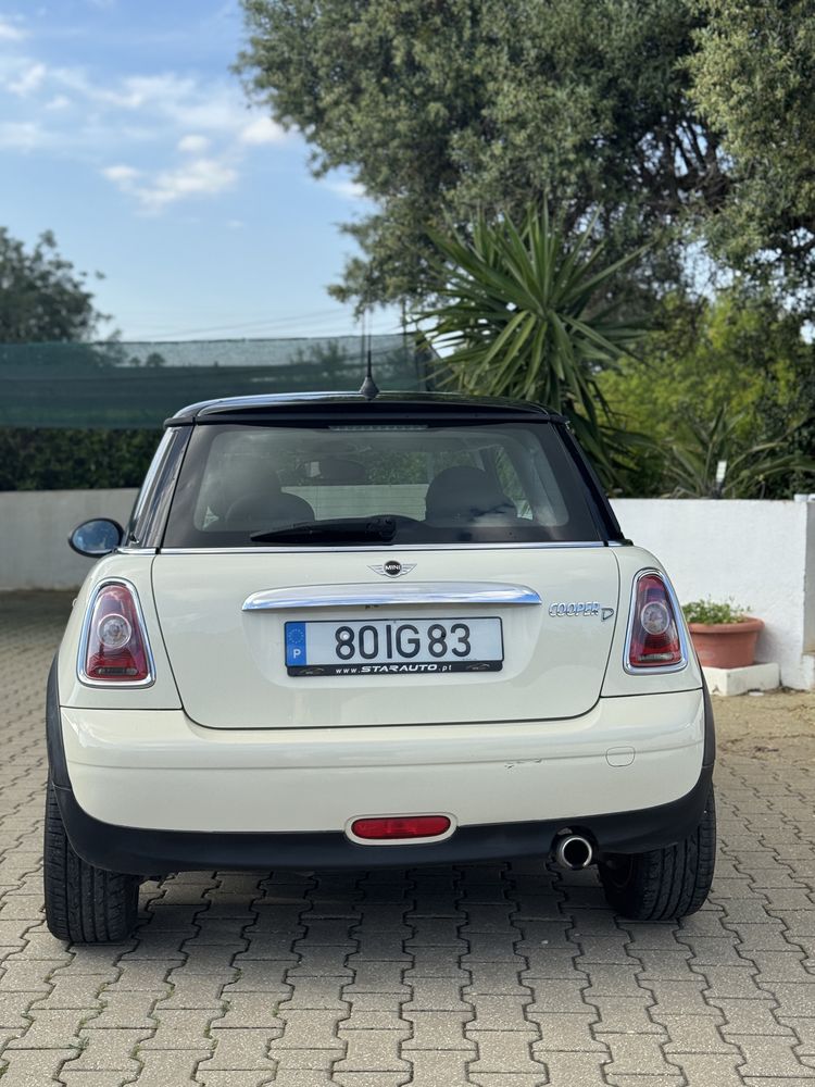 Mini Cooper D 1.6 3 Portas