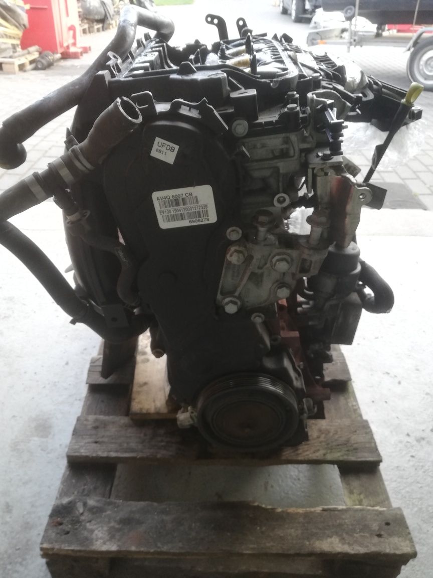 Silnik Słupek 2.0 tdci hdi Euro 5 DW10C Ford Focus mk3 C-max mk2 Kuga