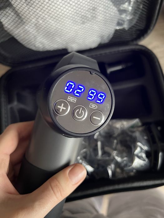 Перкусійний масажер