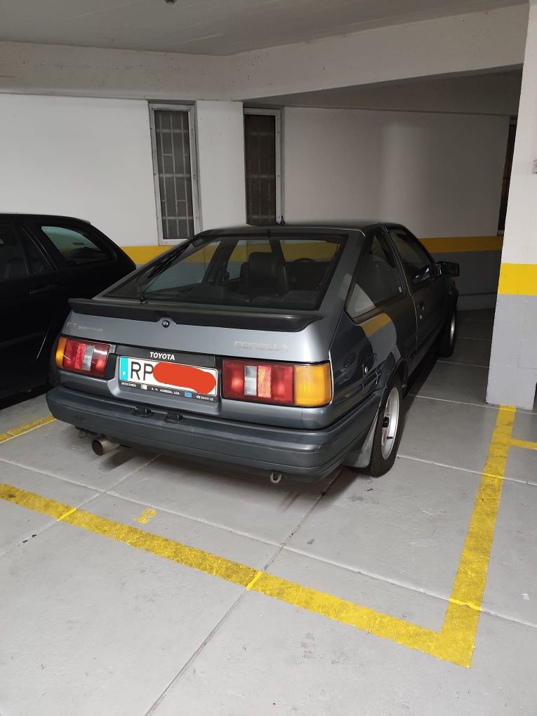Toyota Corolla GT TwinCam 1.6 C.C. 16 Válvulas AE86