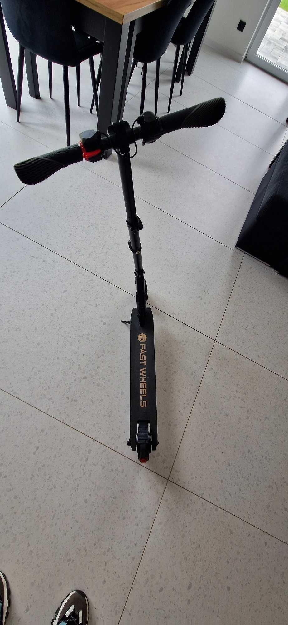 Hulajnoga elektryczna Reble Fast Wheels