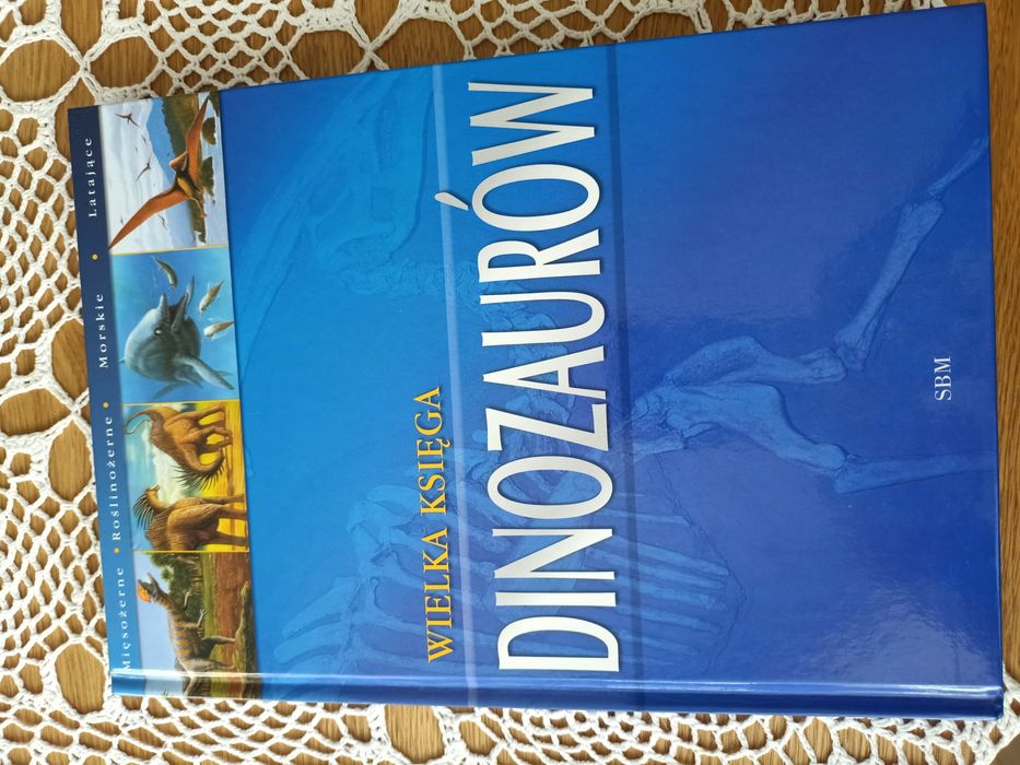 Wielka księga dinozaurów