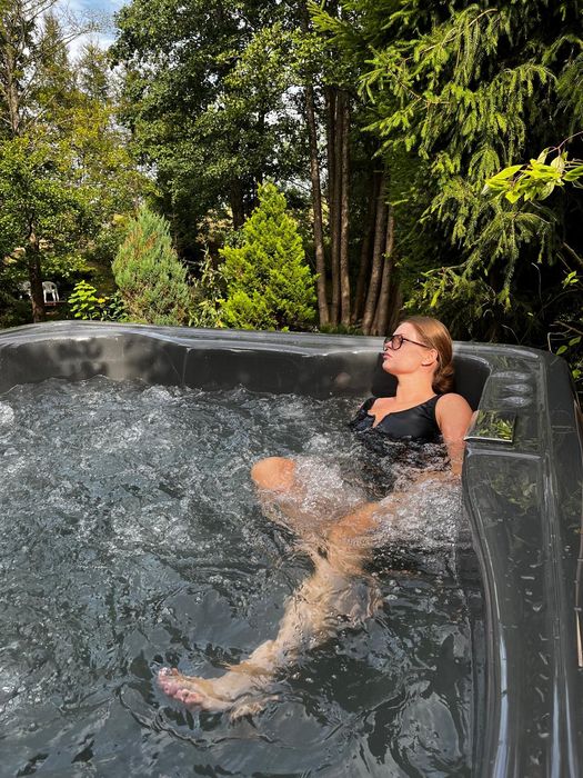 Garden House Nad Jeziorem SZELMENT z Jacuzzi i kominkiem / noclegi