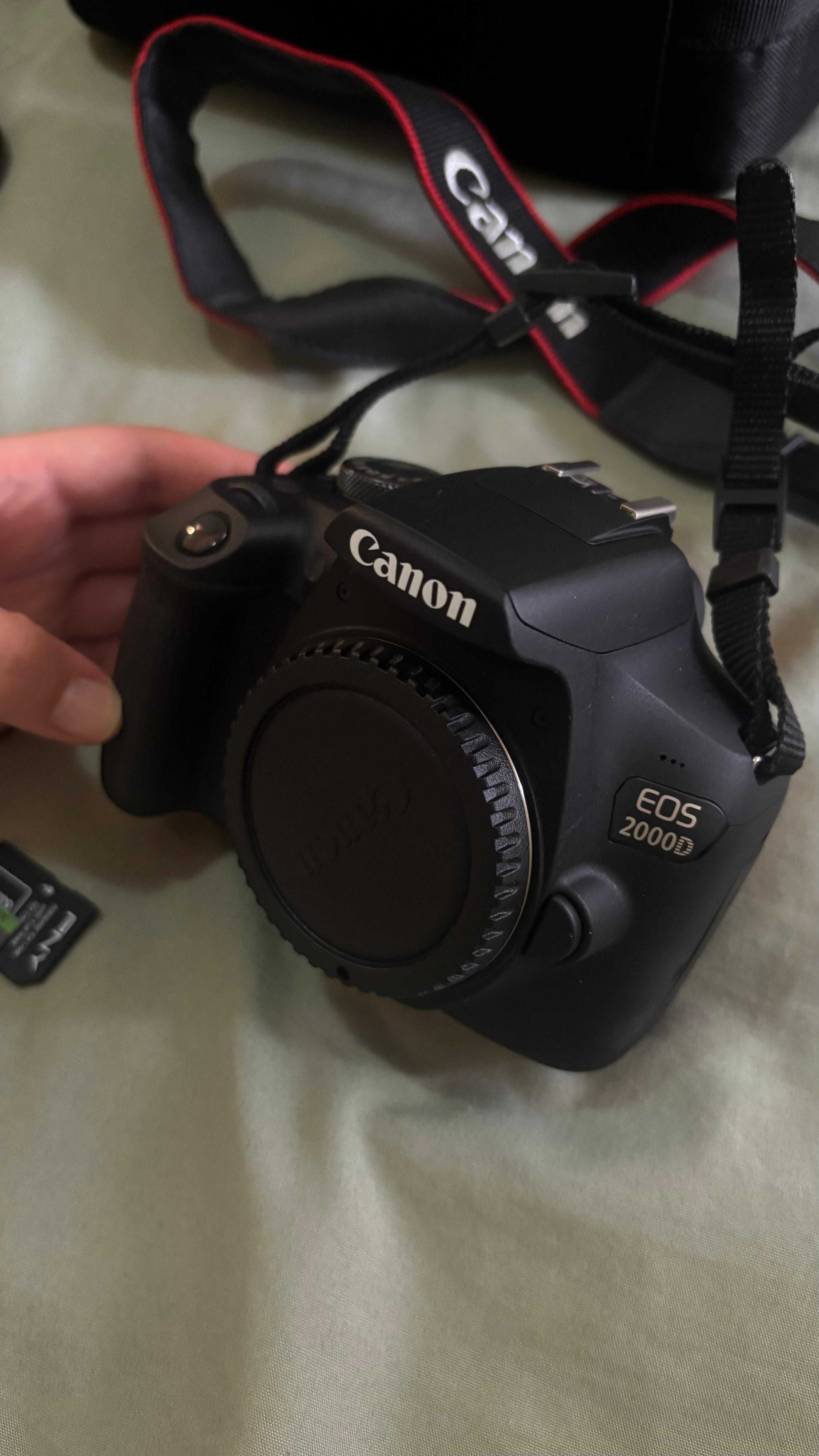 Câmera Fotográfica 2000D NOVA + Extra: Bateria, Tripé e Micro SD 128