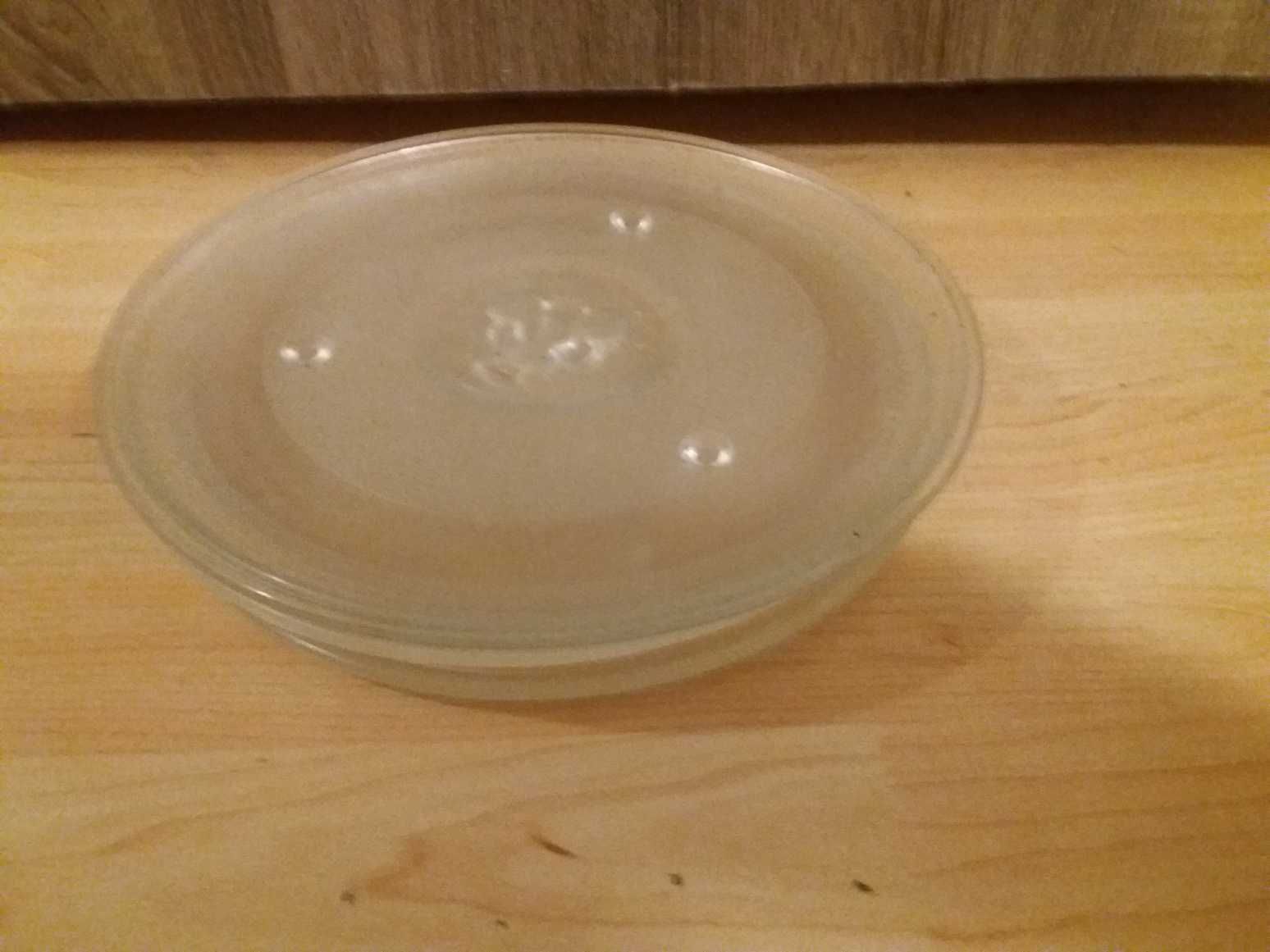 Kuchenka mikrofalowa piekarnik Amica drobne AGD