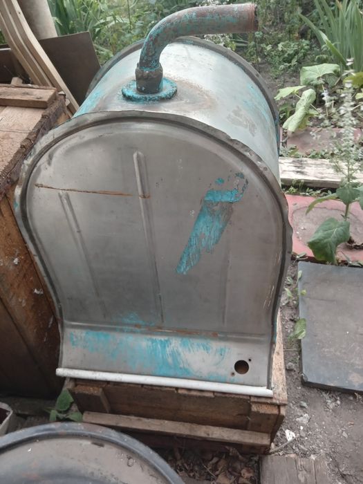 Продам бак для душа