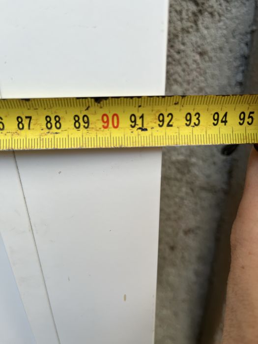 Porta de alumínio 3 trincos